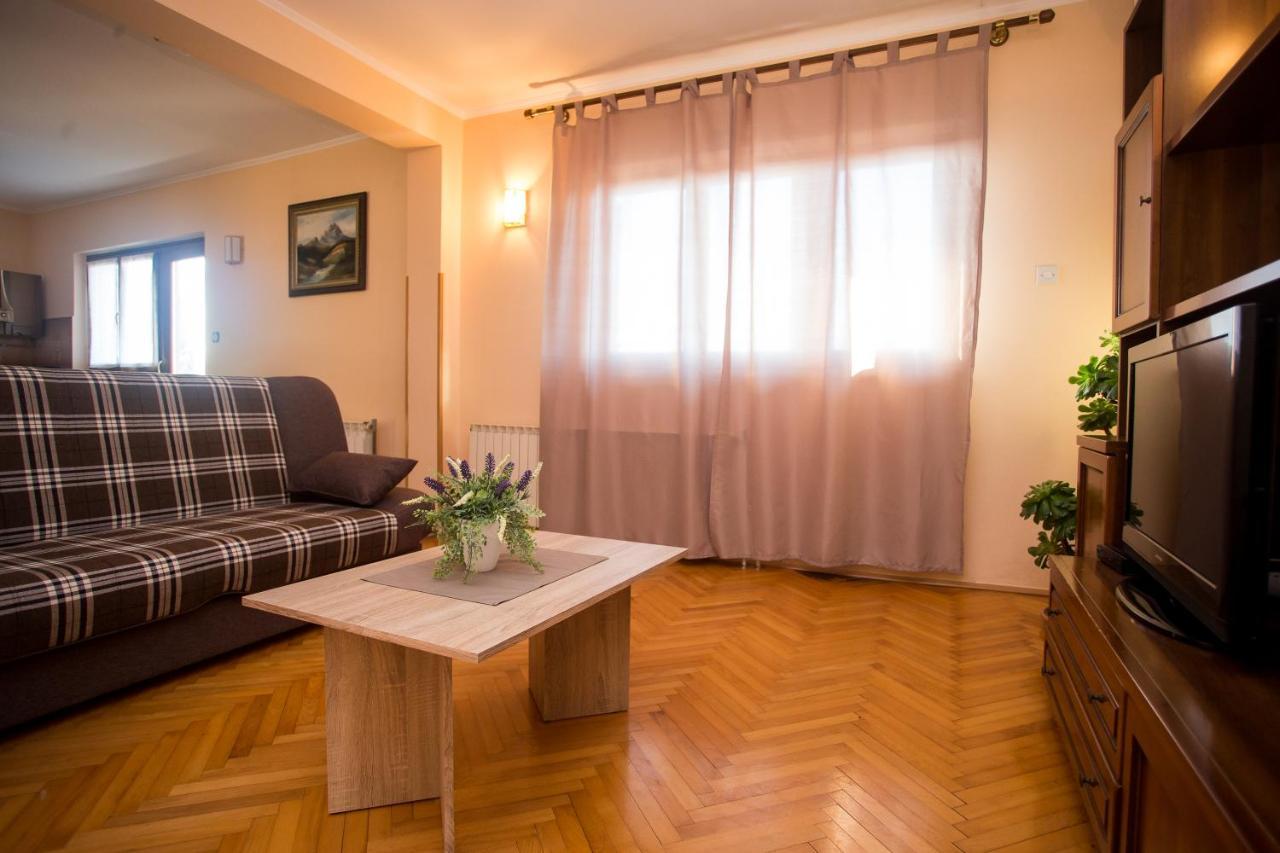 Apartman M&M Zminj Екстер'єр фото