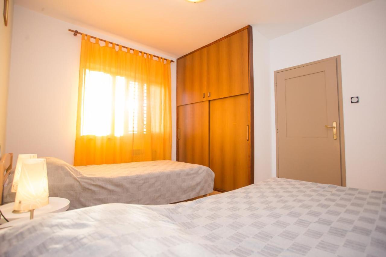 Apartman M&M Zminj Екстер'єр фото