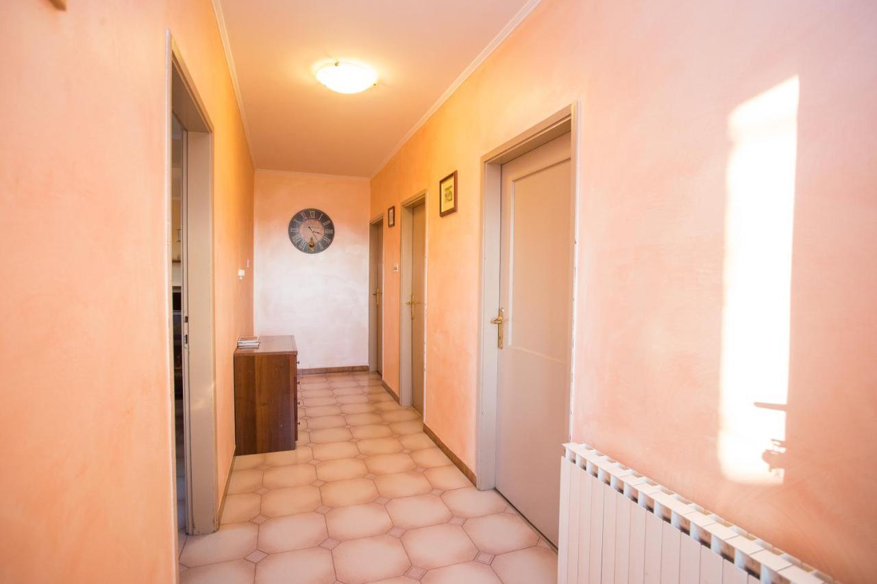 Apartman M&M Zminj Екстер'єр фото