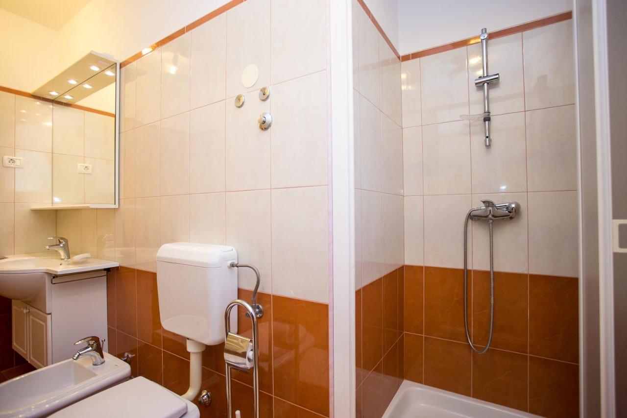 Apartman M&M Zminj Екстер'єр фото